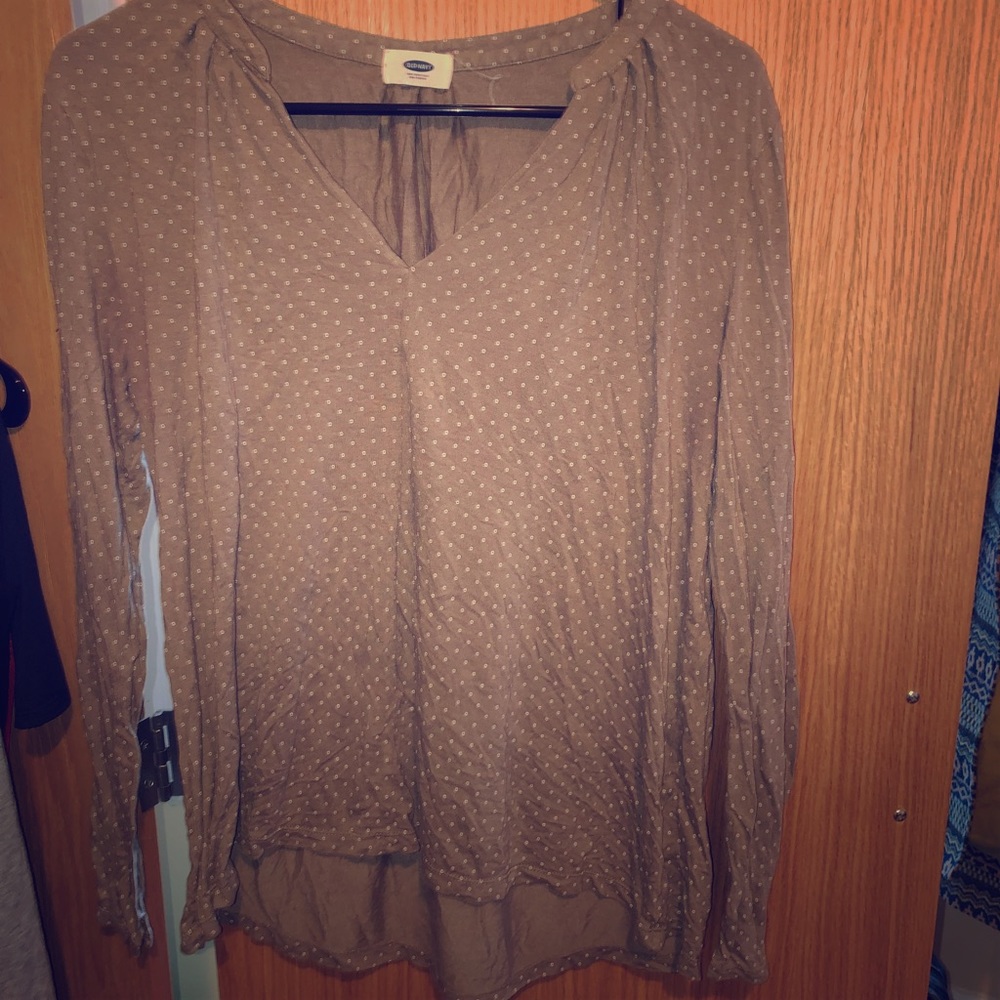 Old Navy v neck